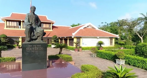 nguyễn du