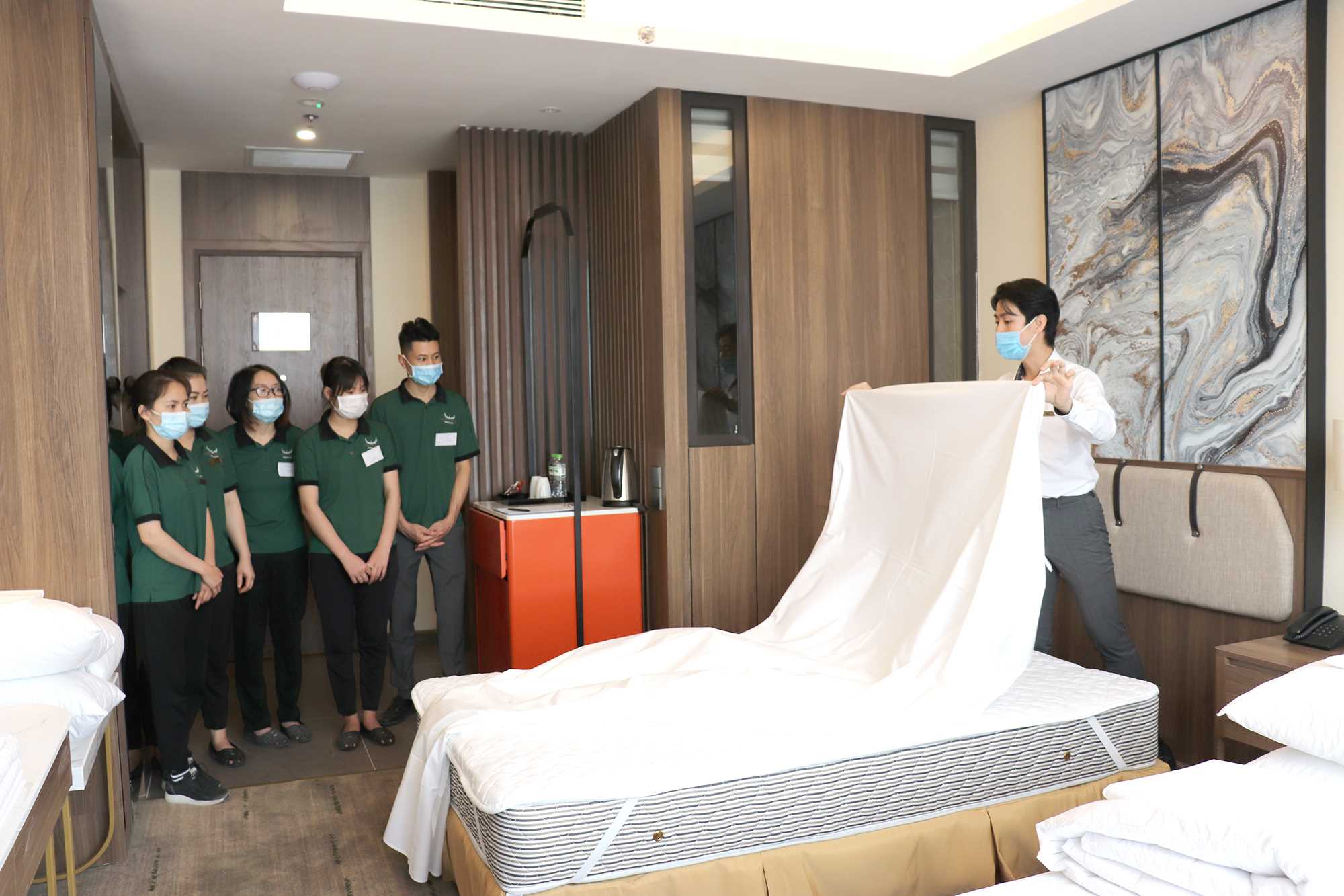 việc tái khởi động thị trường du lịch 1
