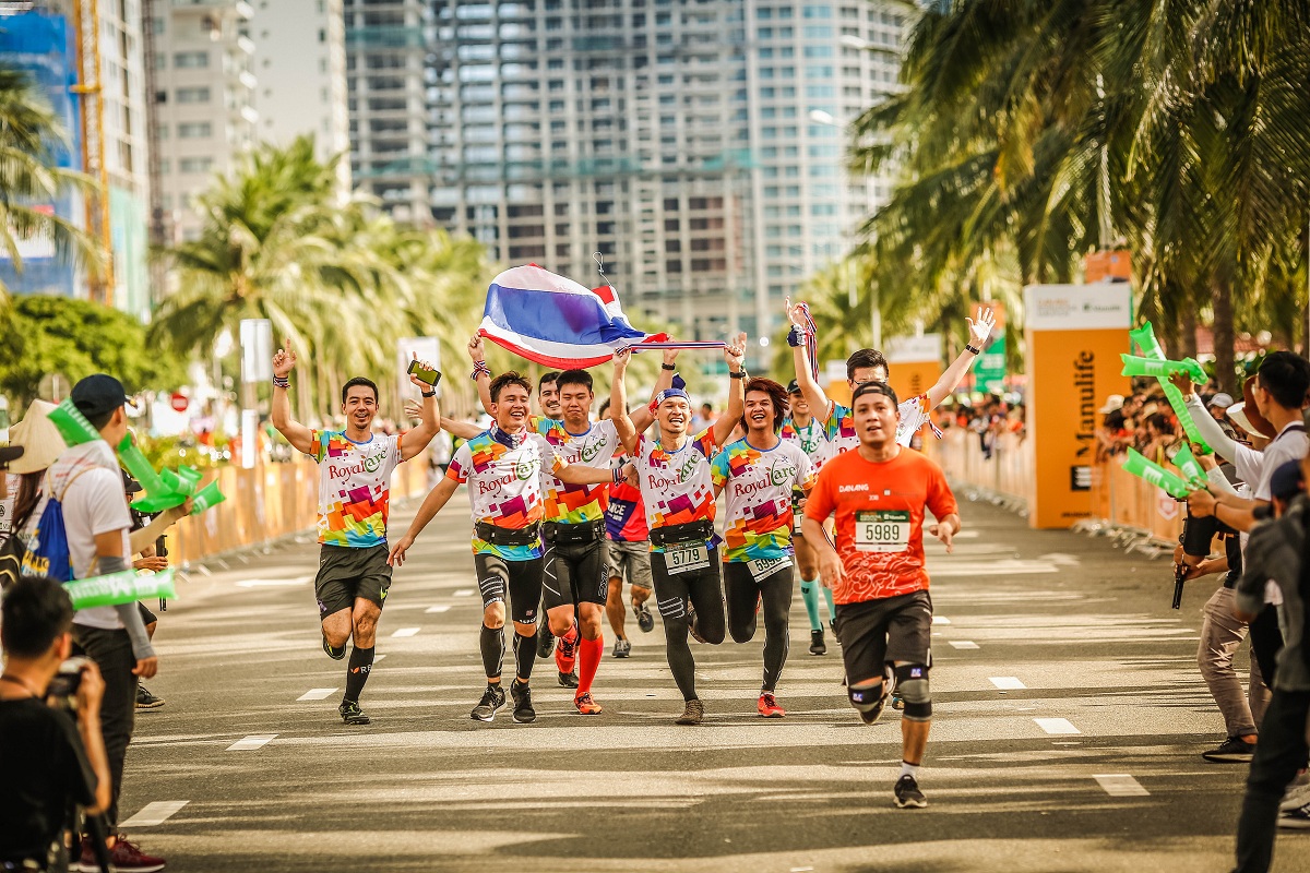 marathon quoc te đa nang