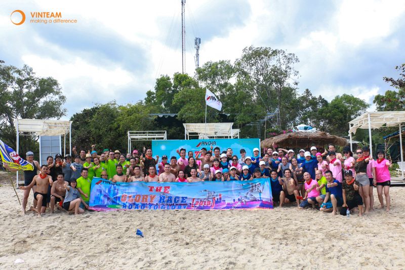 THE AMAZING RACE TEAMBUILDING