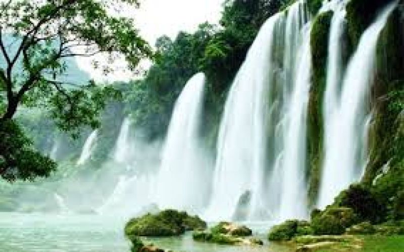 KH&Aacute;M PH&Aacute; 4 NGỌN TH&Aacute;C Ở ĐẮK LẮK