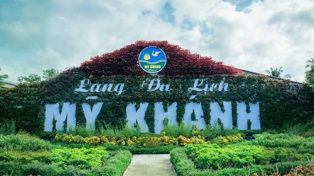 lang-du-lich-My-Khanh