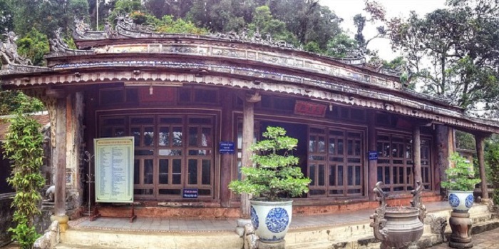 72591-dien-hon-chen-hue